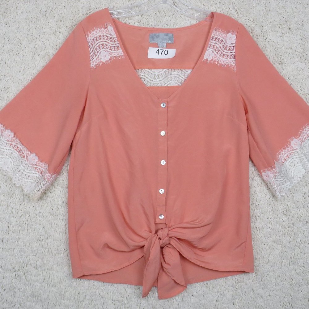 Solemio* Women's Half Sleeve Lace V-Neck Collarless Button‎ Down Blouse~ Small